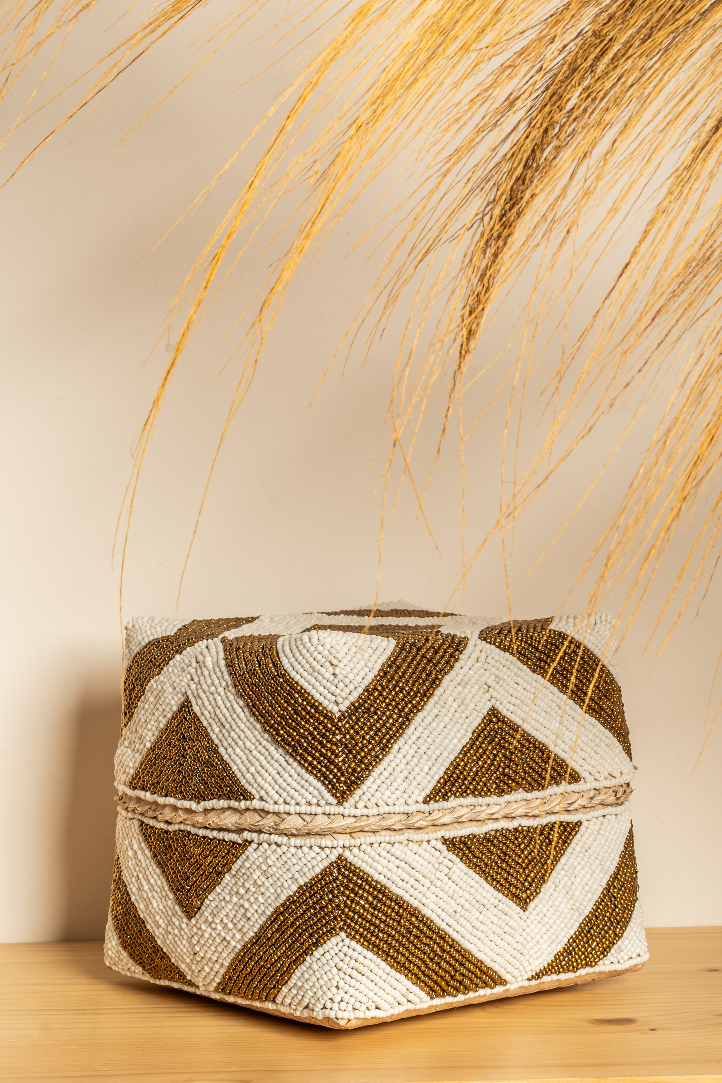 Box made of bamboo, beads and shells