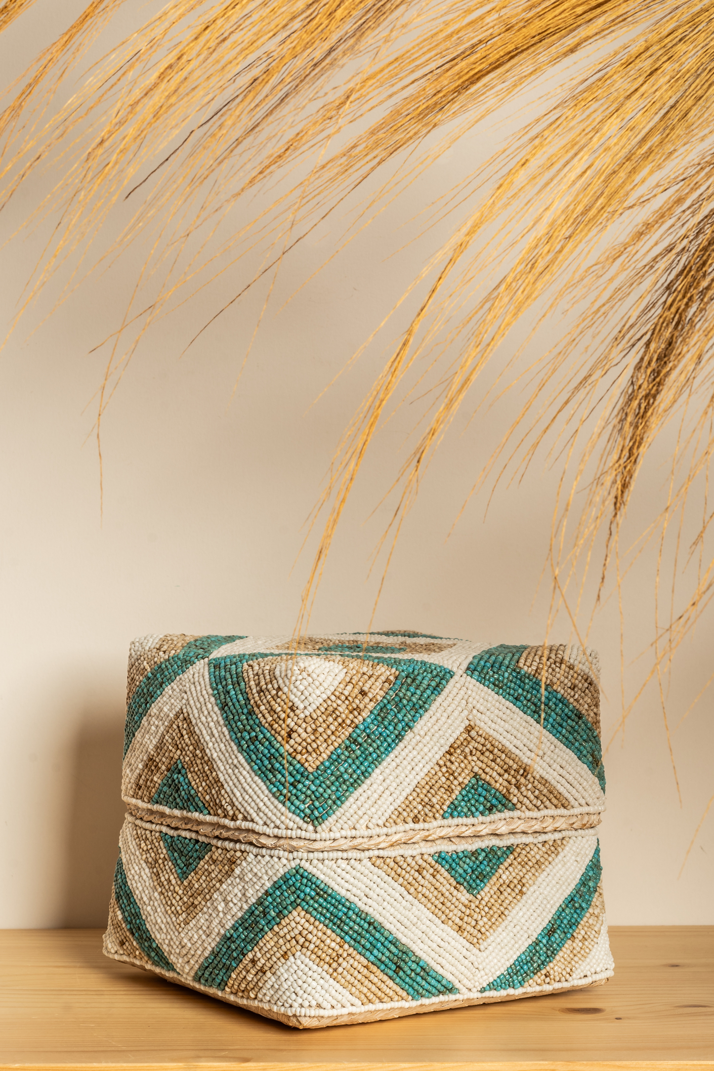 Bambusbox und Perlen